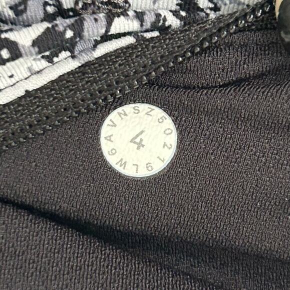 Lululemon Pace Rival Crop Paint Splash Silver Drop Multi / Black Size 4 - Picture 4 of 7